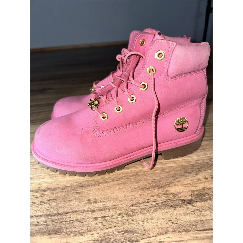 Timberland Winter‎ Boots Pink 6 inch Premium Waterproof Kid's Size 6